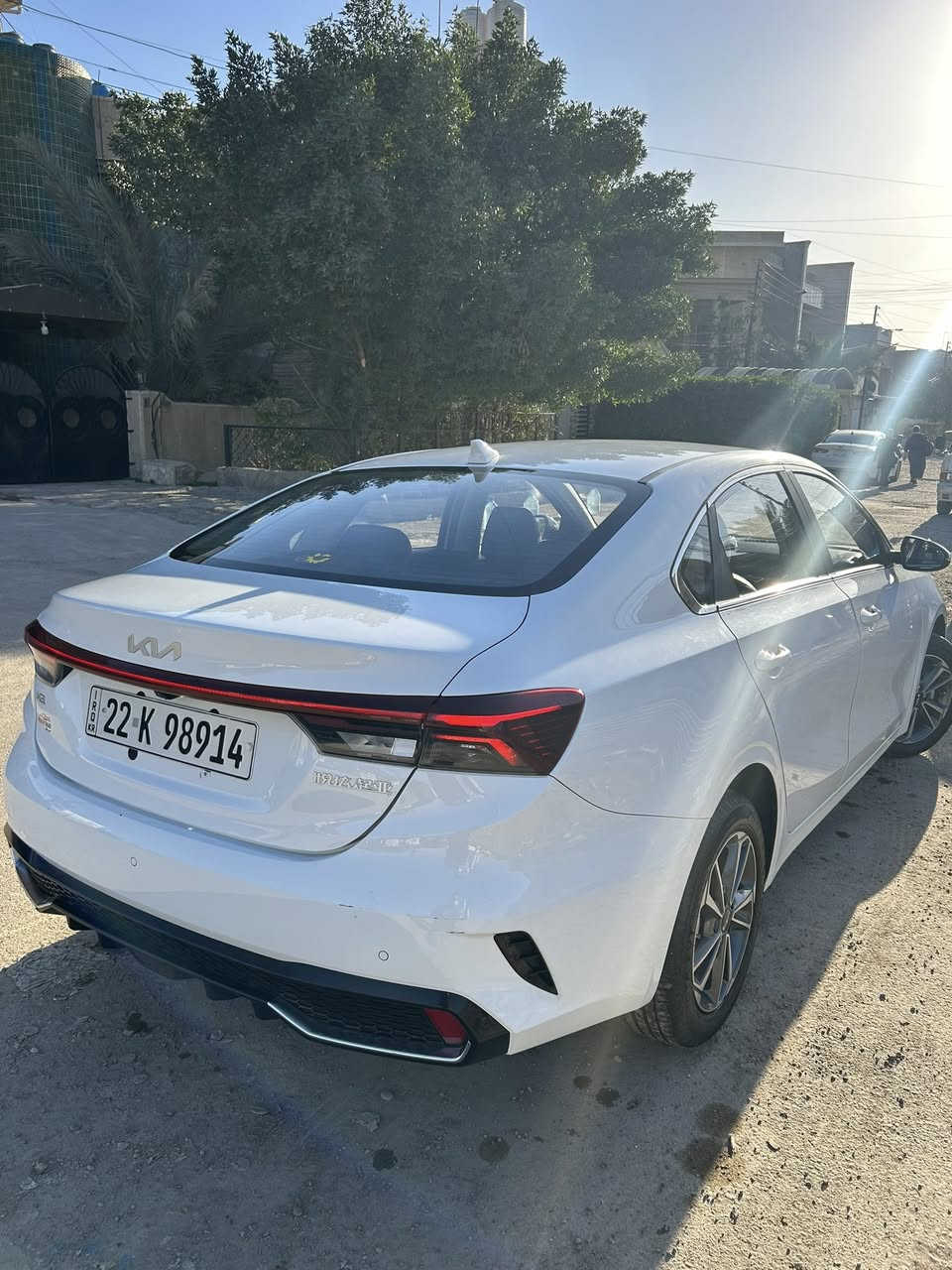 السلام عليكم
للبيع 
كيا  K3 فووول مواصفات 2024  

مكفولة كفالة عامة 

رقم اربيل تحويل ثاني يوم

فتحة سلايد
مري شفط 
مري ترحيب
مانع تزحلق
اربع وضعيات قياده
شاشه كبيره
كشنات جلد 
اوتو هولد
مود درايف
بصمة
كامراين خلفيه
حساسات امامي خلفي
سايد بريك بصمه
اشاير بل مري
لايت امامي خلفي LED
كشاف ضبابي خلفي
تبريد شاشه 
وبعد المواصفات المعروفه
ماشيه71.000وقابله للزياده 

بيها طخه بالدعاميه الامامي 
وشخط بل دعاميه الخليفه بسيط 

السعر 143ورقه وبيها مجال للاستفسار***********
