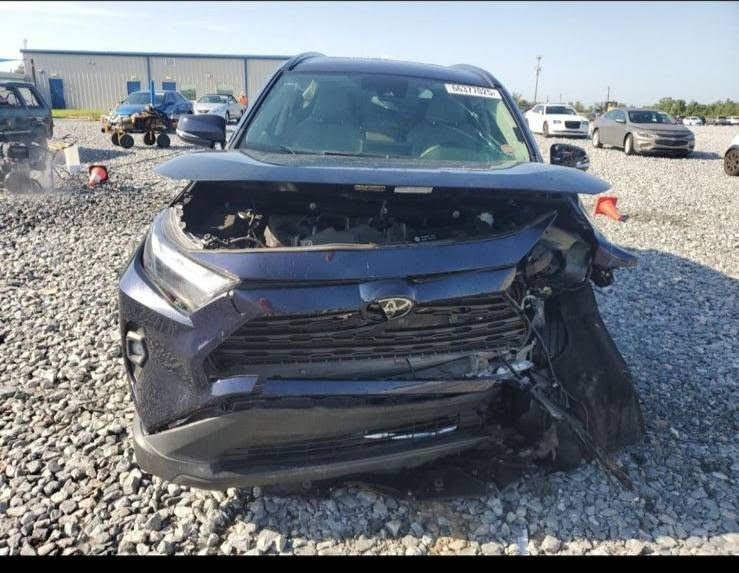 السلام عليكم .. اخي اقراء الاعلان زين وشوف صورها وصور حادثها وسونارات ٢ واتصل او راسل حتى تكون عندك معلومات كامله ... راف فور بانزين فقط موديل 2024 لون نيلي شذره بالحقيقه يجنن  دخول قبل 3 اشهر ومرقمه قبل شهرين ماشيا  28 الف ميل داخله من امريكيا ماشيا 22 الف ميل سياره جديده بعدها كتلوكاتها وبريف الشركة ودفترها وسبيرها منازل محرك كير كله كفاله بغداد بسمي .. مواصفاتها فووول بريميوم سلايت كشنات كهرباء خزن جلد لونين بصمات دخول ذكي صندوك شفط شاحن تلفون لاسلكي ويل كروم اناره داخليه بلاديه وهواي مواصفات يرادلها جريده ... حادثها تبديل جاملغ نفس اللون يعني السياره البدي بدون صبغ  ..ايرباك ستيرن وبرده ..
صور الحادث وسونارات اثنين مرفقات .. رايدها ب 22 الف دولار وبيها مجال للشراي مكاني بغداد حي الجهاد رقمي *********** .. 
وتحياتي للاداره
