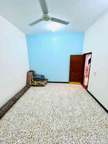 إعلان.....

بيت للبيع ب36 مساحته 250 متر طابق واحد بيه غرفتين وصاله ومطبخ وبراني وصحيات خارجيه وداخليه

قرب مدرسه بيت العتيق

البناء 2018

السعر 150 مع المجال 

للاستفسار اتصال على الأرقام التالية
***********
***********
***********
مكتب الساعي للعقارات
العنوان سايدين حي الشرطه مقابيل أسواق الريتاج🛑🛑
