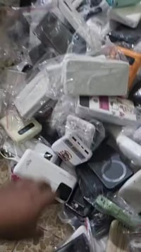 باور بنك • ٢٠٠ قطعة • شغال ٩٥٪