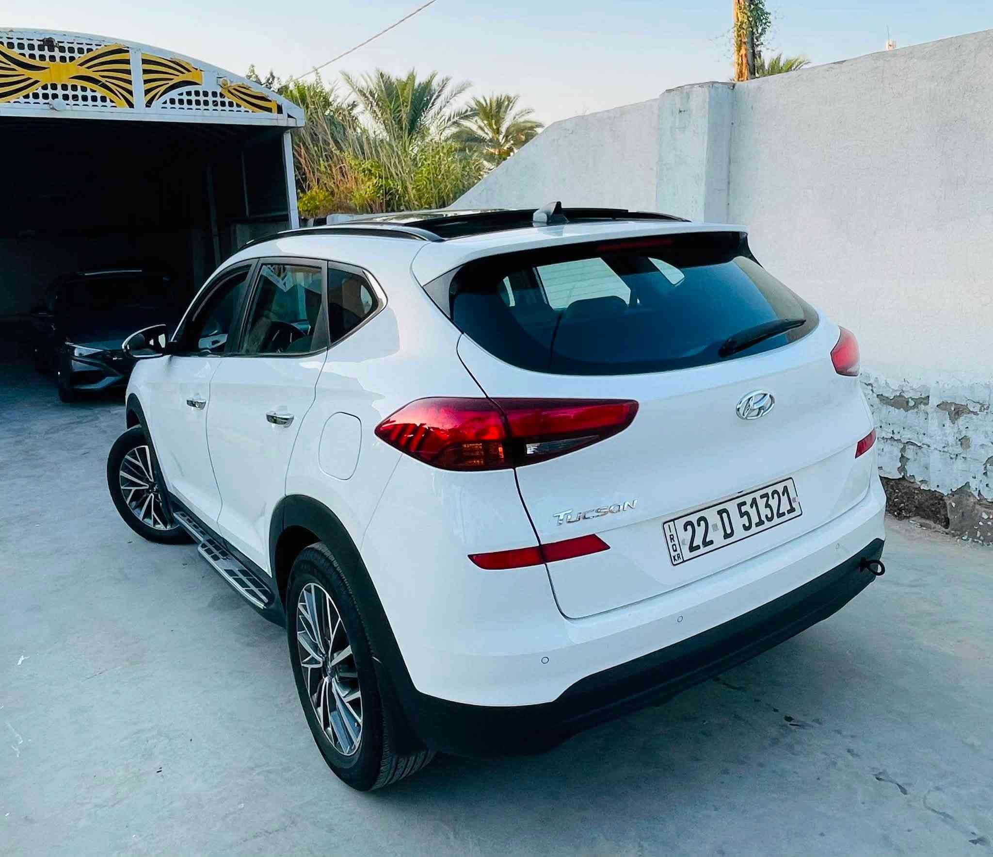 توسان 2019خليجي
مكفوله من الصبغ والبارد 

سياره جديده عله وضع الشركه ماشيه 109

فول مواصفات 

رقم اربيل بسمي 

سياره جاهزه وبدون اي نقص 

السعر 200

سياره موجوده بالصويره 

***********
