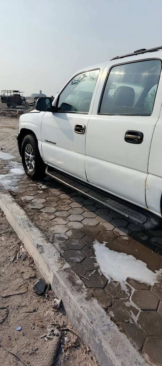 جمسي موديل 2001 العنوان بصره السعر على الخاص ما متوفر على الفيس هذا وبالتليفون ***********
