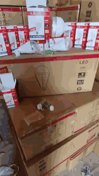 👈تنزيلات 💪 تنزيلات 💪
😎مصباح يارد شحن 2 بطارية  😎
              🌞 30 واط كرستال 🌞
                🥳شرط الاناره والجودة🥳
                😍 الكرتون 100 قطعة 😍

    🚩🚩يتوفر خدمه توصيل 5 الف داخل بغداد  🚩🚩
   🚩🚩 خدمه توصيل لكل العراق ب 6 الف 🚩🚩
           🥀 واتساب☎️ ***********🥀
                               ***********
