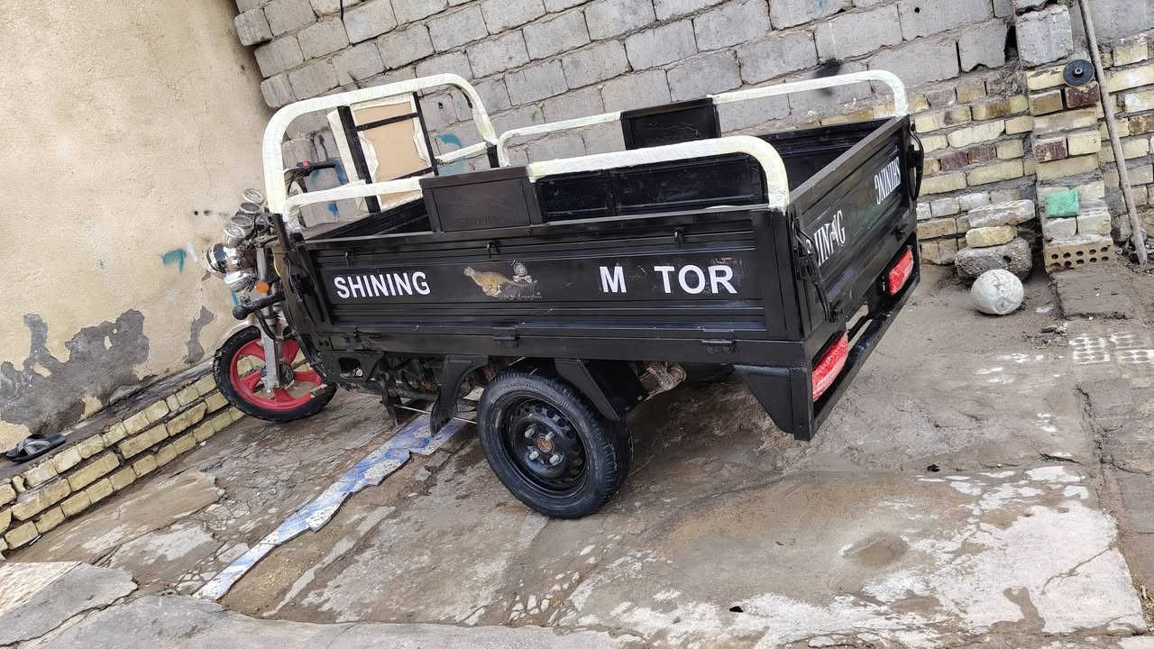 السلام عليكم شباب ستوته للبيع موديل 22 مقفوله كفاله عامه مكينه 24 كهربائياته كلها شغاله نقره سلف ستوته خير من الله برغو واحد ما عازلها بكاني بالحله السياحي مفتوح خاص هذا رقمي ***********
