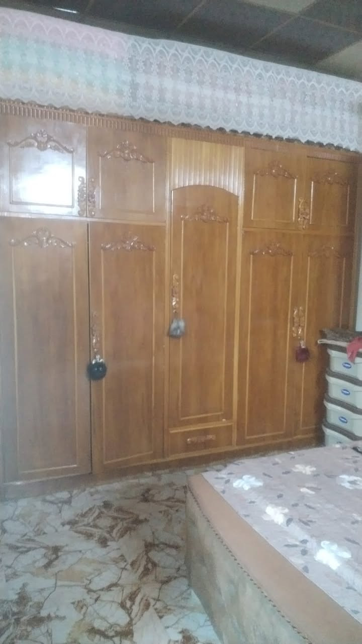 السلام عليكم عندي غرفة اخشاب للبيع السعر ٨٠٠ الف 

مكاني موصل حي الرشيدية

للاستفسار الاتصال على الرقم ***********
