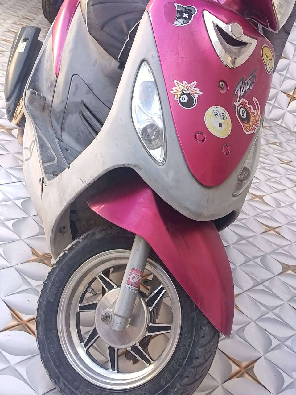 دراجه ماكس منغولي للبيع دراجه مابيه اي نقص ب750  وبيهه مجال بصيط مكاني رميثه


**إذا كنت صاحب هذا الإعلان وتريد حذفه لأي سبب، رجاءا أرسل رسالة إلى الدعم الفني**