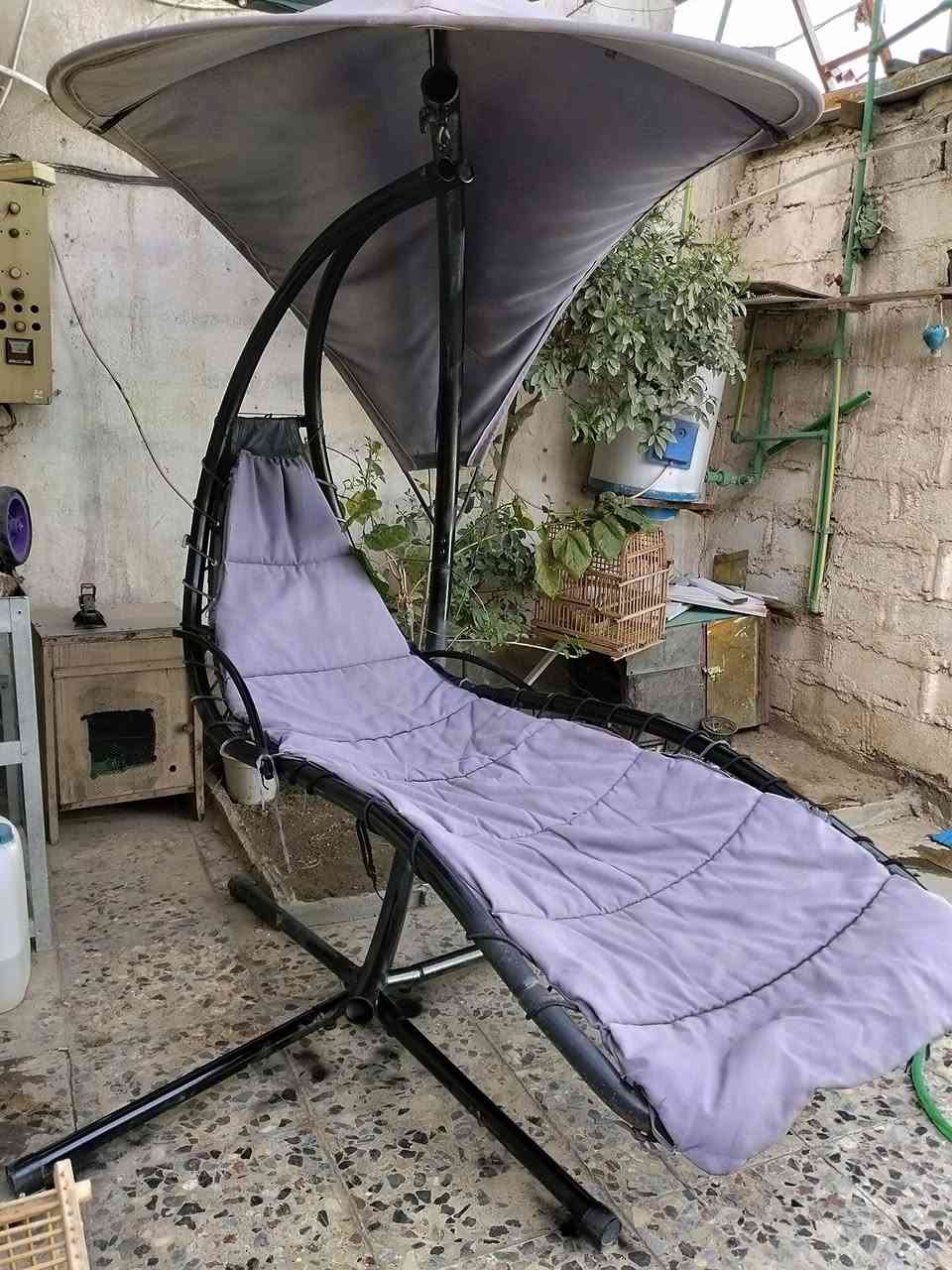 مرجوحة حجم كبير حديد ثكيل السعر 30 عنوان بغداد مدينة الصدر لتواصل ***********
