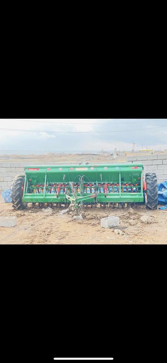 ئام تابیعەیە بو فروشتن زور خاوینە مالی دوستە 24سیرە مودیل 2018 لە سەفرە لە دەست خومانە بەس ئیشی خومانی بیدەکین بەشەرتە 
شوین پردی
***********
سعر ٤٠مجالی براینی تیە
