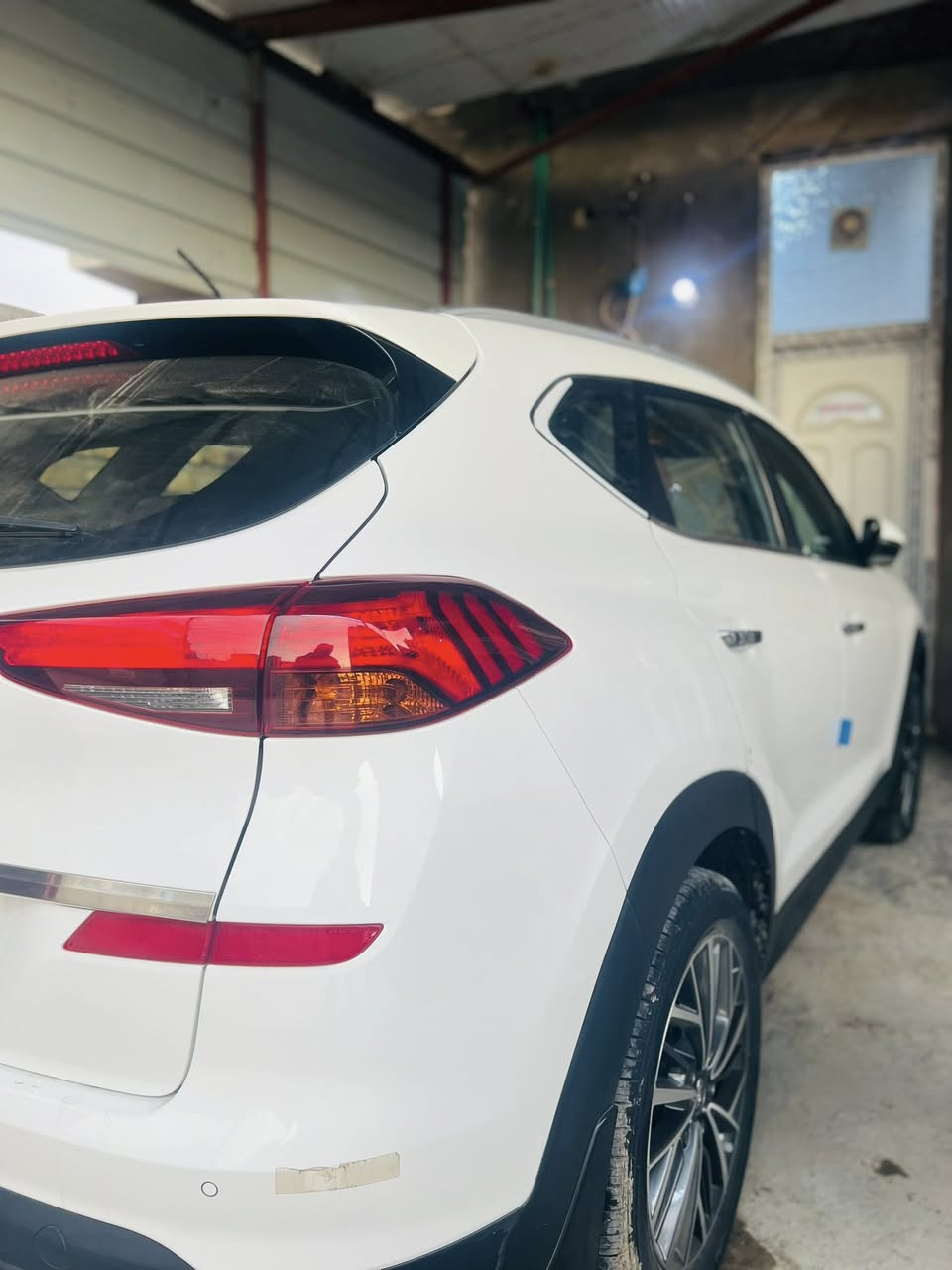 توسان ٢٠٢٠ الكاصد خمس عدسات فول مواصفات رقم بابل ماشيه ٦٨فقط محرك مفتوح السعر ب٢٠٠وبيه محل بسيط  الاتصال ***********
