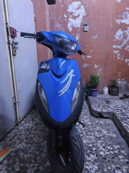 سلام عليكم شاب دراجه ماكس للبيع كامله مابيه نقص واحد السعر 450 وبيه مجال للطيبين
