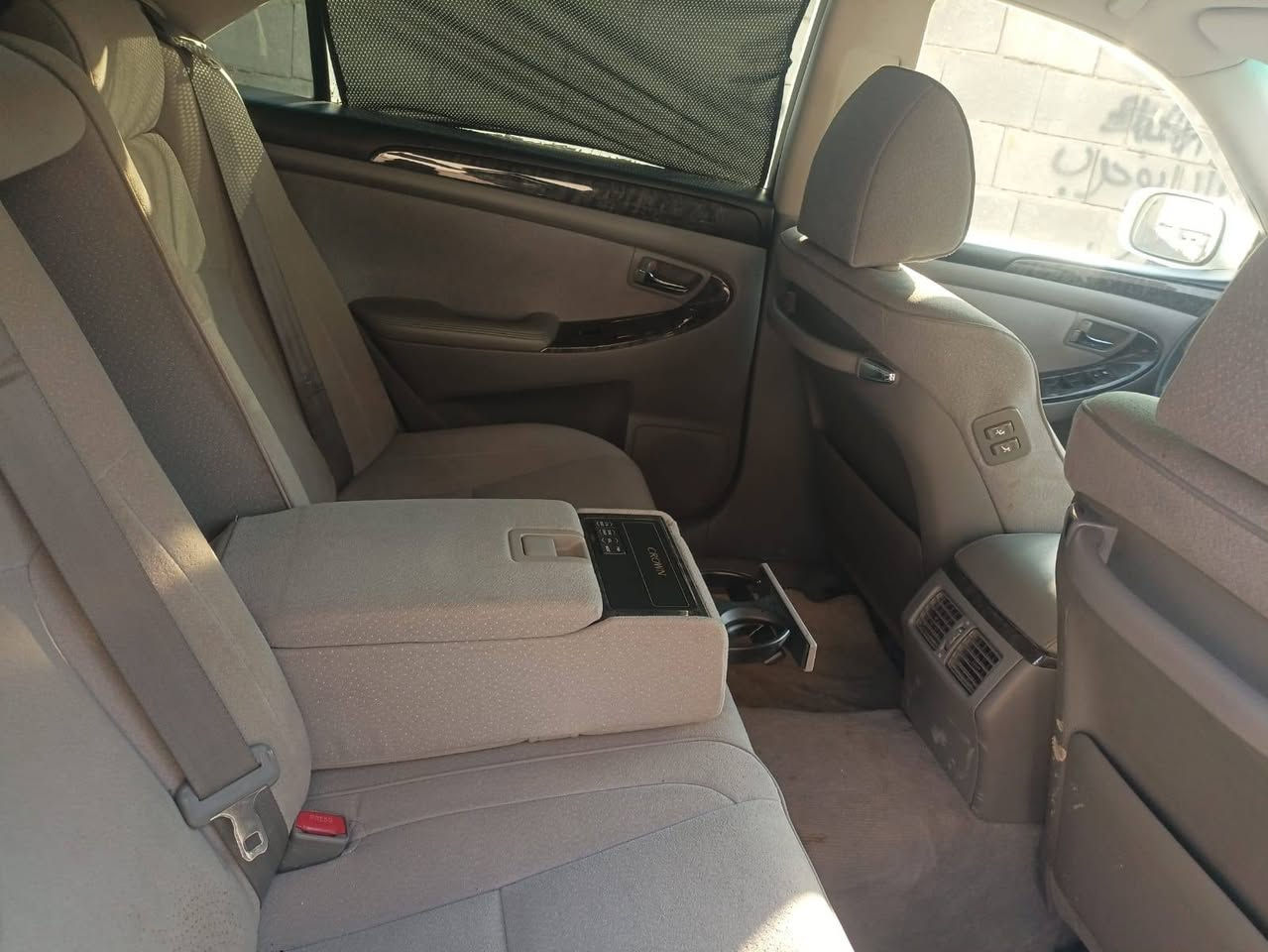 شاهينه 2005 ادوات
كصه جنطه
دخول جديد 5بصمات 
سعر 35 
مكان بصره المدينه
‏‪***********‬‏
سياره جديده
