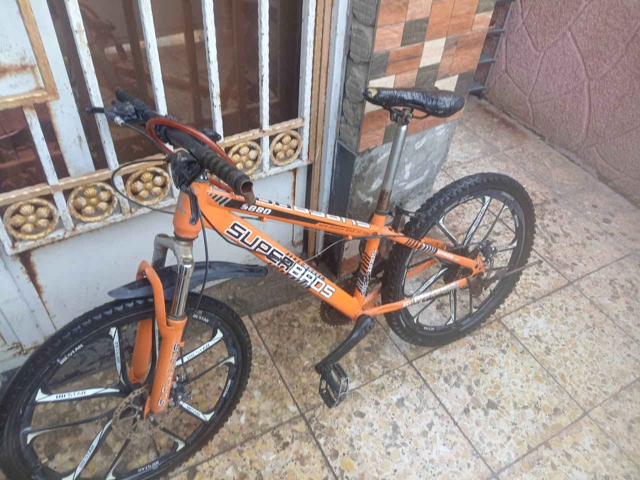 بايسكل للبيع سعر ٦٠ وبي مجال


**إذا كنت صاحب هذا الإعلان وتريد حذفه لأي سبب، رجاءا أرسل رسالة إلى الدعم الفني**
