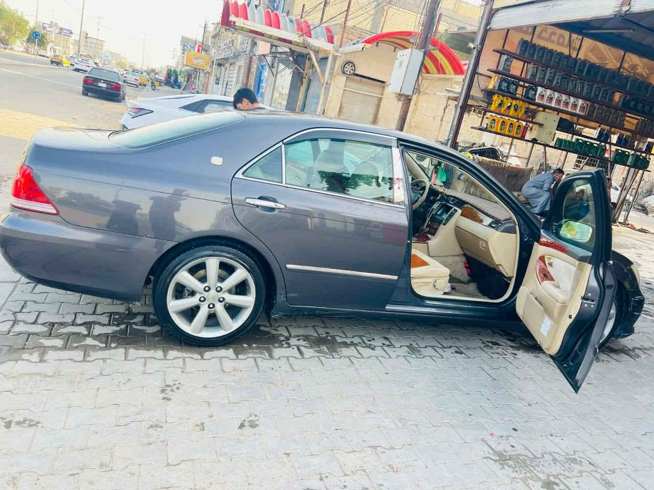 سلام عليكم 
الحلال لبيع
شاهينه2003مكفوله كفاله عامه 
سياره كلشي ما عايزه
بس فحص بدون كمرك
مكاني النجف حي الجزيره
السعر ٧٥
***********
