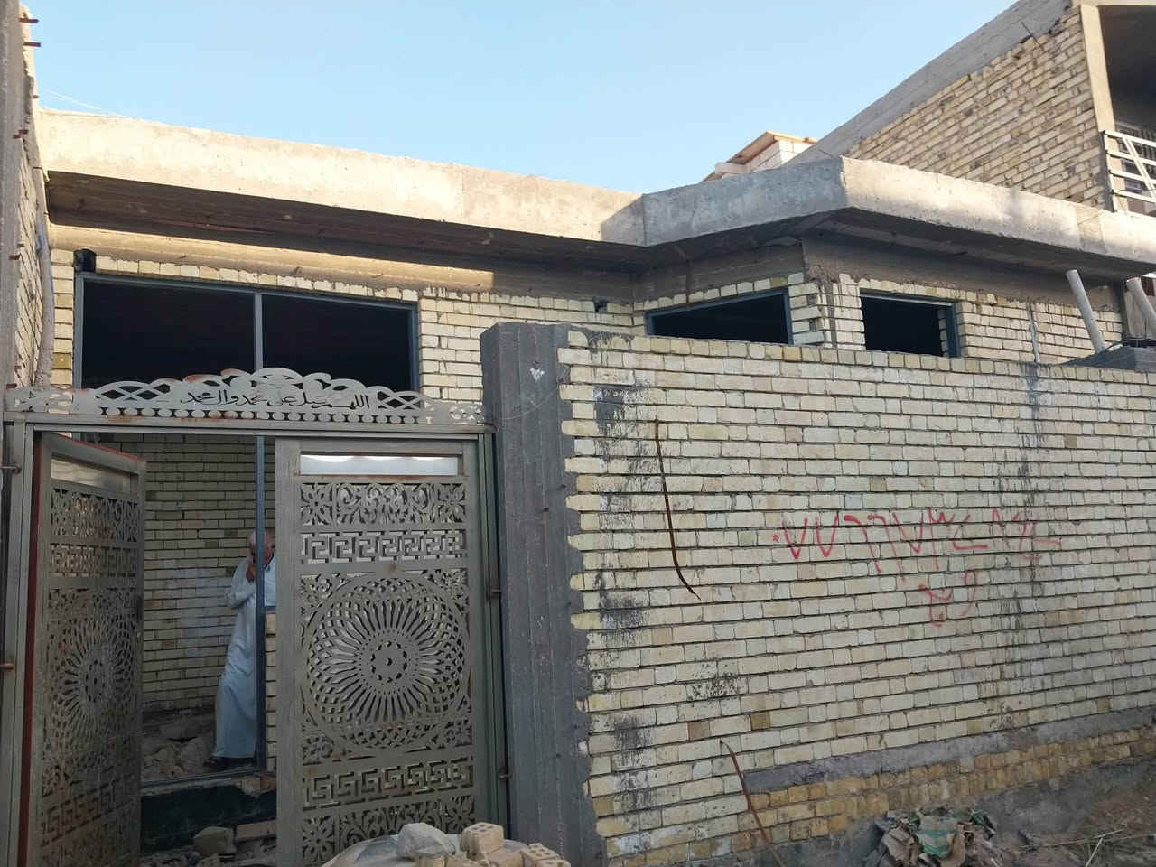 السلام عليكم بيت هيكل للبيع شارع مجمع جوهره العرب 100 متر  قياس 8*12 مكانه كلش حلوو  وبناء درجه اولى للاستفسار خاص


**إذا كنت صاحب هذا الإعلان وتريد حذفه لأي سبب، رجاءا أرسل رسالة إلى الدعم الفني**