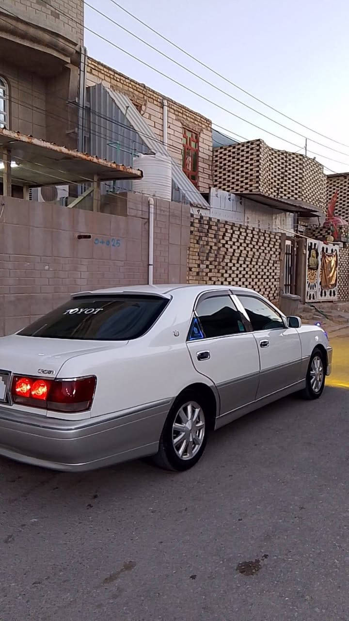 سلام عليكم تويوتا كروان 2003 كرستال اصل قرار 48 رقم كركوك مدفوع كمرك وضريبه باقي بس عل رقم سياره مكفوله  3 دكم كشنات جلد مكينه D4 الزغير كير ومكينه ستوني شادهن صار سبوع سياره جديده حيل  الشراي يتصل غير متواجد عل فيس الرقم ***********مكاني نجف

