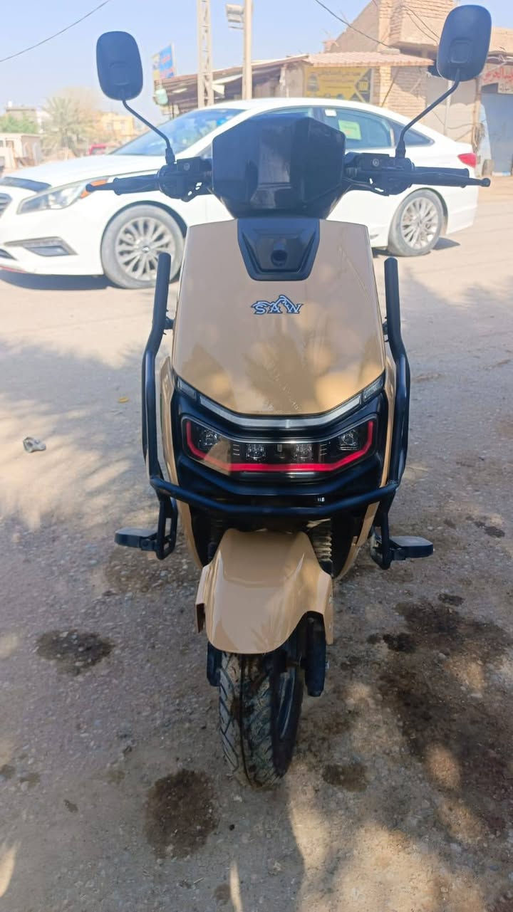 اسلام عليكم شبابنه

دراجه شحن جديده جديده صارلها تقريبن شهر من طلعت من الوكيل السعر 950 الف وبيها مجال بسيط
اليريدها بي خير ويدلل مكاني شاميه
 هاذا رقمي لتواصل  ***********
