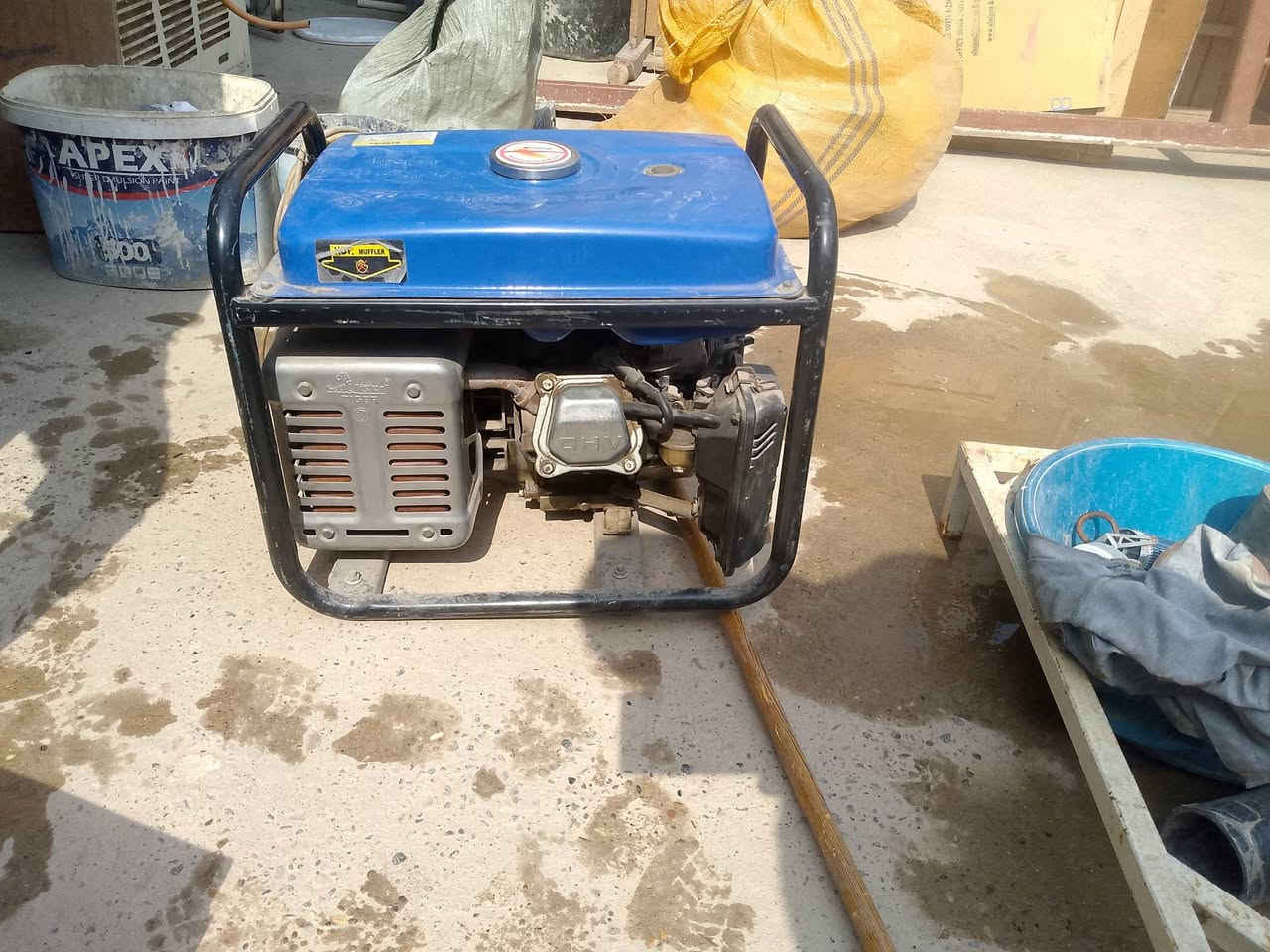 مولده تايكر الثقيل 3700
شرط شغال ملف نحاس 8 انبير،
سعرها 125 مكاني موصل ايمن حي النفط 
***********
