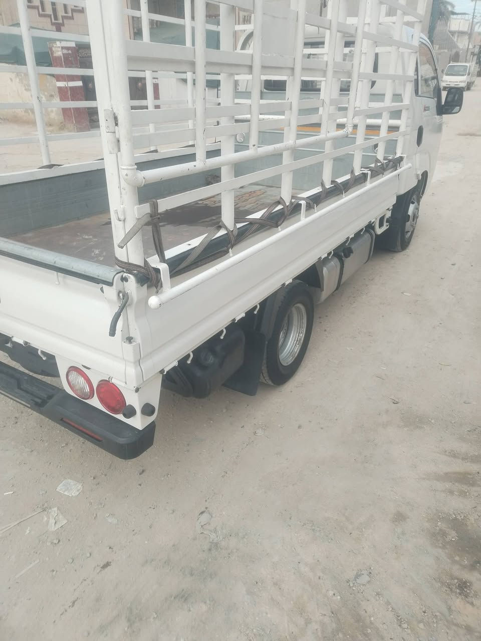 للبيع كيا فحل موديل ٢٠٢٣ سيارة جديدة جاهزة للعمل محور 14 ستد 27 تانكي120لتر السعر 188ورقة
ملاحظة السيارة تنباع بدون محجر ***********
