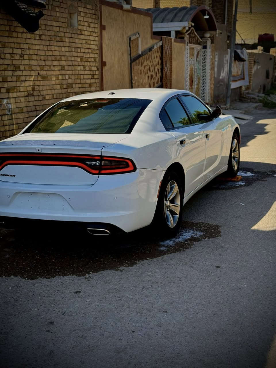 السلام عليكم 
جارجر موديل 2021كلين 
مواصفات بلاك بيها مكانين بارد وطخه باب سدر شوف العين 
رقم اربيل تريد تحويل تريد وكاله 
حداديه جديده تخم تاير جديد 
مكاني :ميسان 
السعر 268وبيها مجال بسيط   
الرقم ***********
