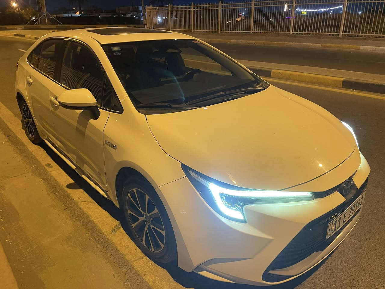 كورلا هايبرد23  ماشيه 100الف السياره كفاله عامه من الصبغ بيهه كم ملاحظه حيل بسيطه رقم بغداد فول مواصفات رادر تحديد مسار كامره خلفيه ابل كار بلي هاند بريك دگمه اوتو هولد السعر138وبيهه مجال ***********
