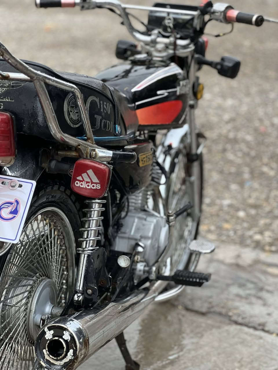 للبيع نامي پرو ٢٠١٩ اوراق كامل كهربائيات كله شغاله اي عيب مابي ٤٢٥ وبي مجال قليل عنوان خانقين 
***********
