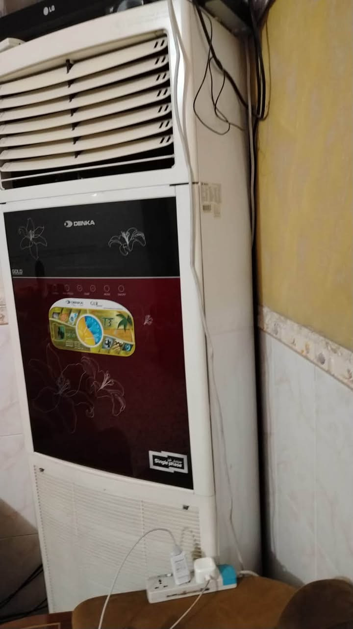 السلام عليكم اخوان للبيع سبلت دنكا كنتوري 3 طن
نضيف وشغال 100‎%‎ عنوان بغداد
ملاحظة اخوان مكلف بالنشر 
للأستفسار اكثر هذا رقم صاحب سبلت ‭***********‬ موجود اتصال واتساب وهذا رقم ثاني ***********
