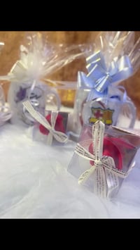 عيد المعلم • هدايا مميزة • هيت