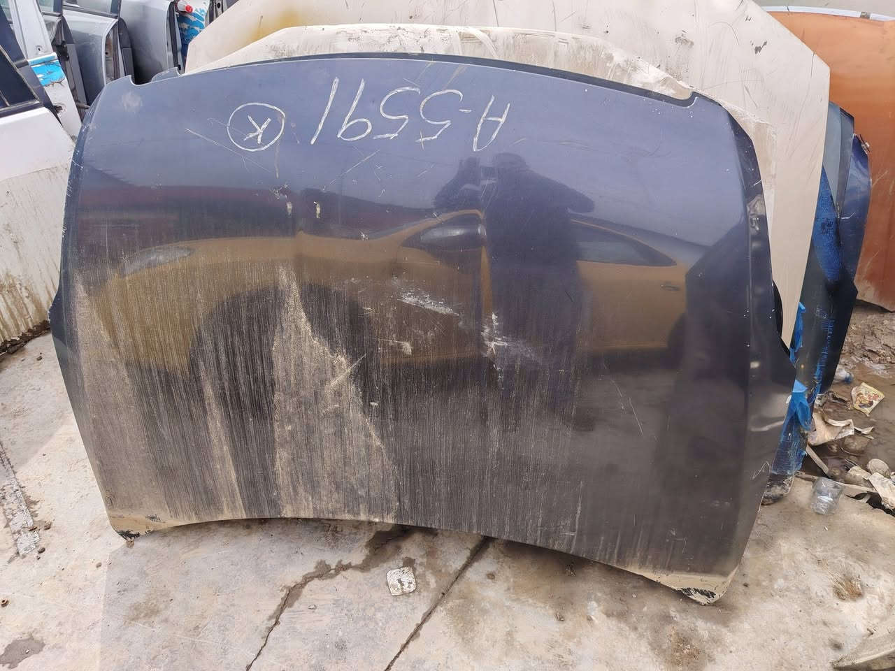 بوند التيما موديل 2006 وبوندات التيما 2009
الوان ذهبي وسلفر واسود للاستفسار الاتصال واتساب ***********
