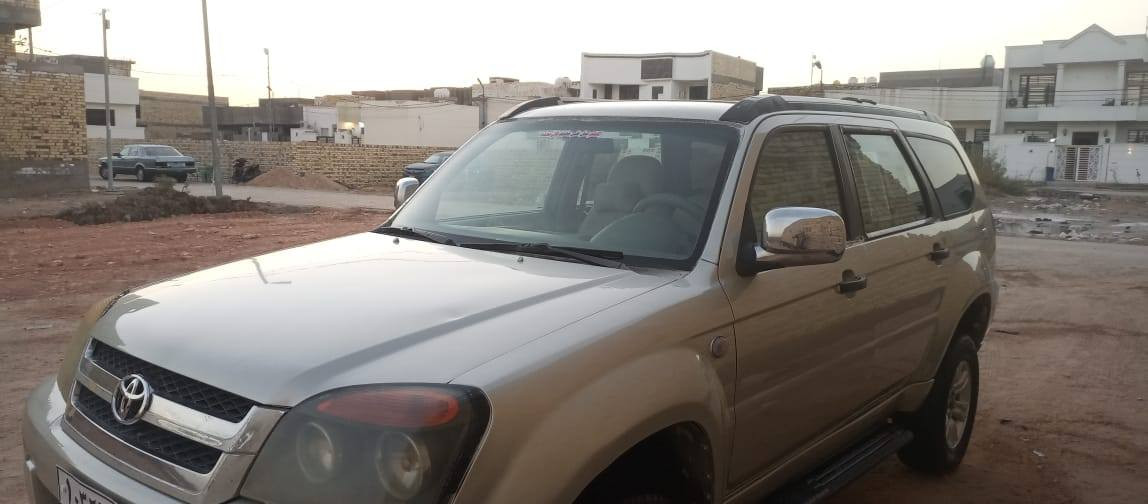 السلام عليكم للبيع لاند مارك سياره ياباني محرك مسيبوشي اربعه سلندر كير عادي فور ويل رقم اربيل سياره جديده صبغ جماليه تخم تاير حساسات كله شغاله مري كهربائي مسجل ستريوو سياره مكفوله من الضربه ولعيب الشرعي السعر 54 وبيهه مجال  عليهه غرامات 3ورقات ينزلن من سعر مكاني ديوانيه رقم التلفون
 ‏‪0783 981 4294‬‏
