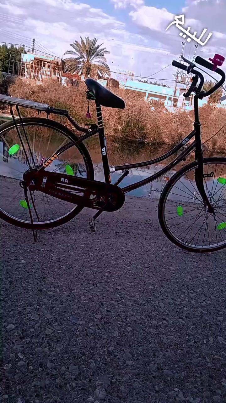 سلام عليكم بيسكل للبيع السعر 115 وبي مجال؛؟ ومراوس


**إذا كنت صاحب هذا الإعلان وتريد حذفه لأي سبب، رجاءا أرسل رسالة إلى الدعم الفني**