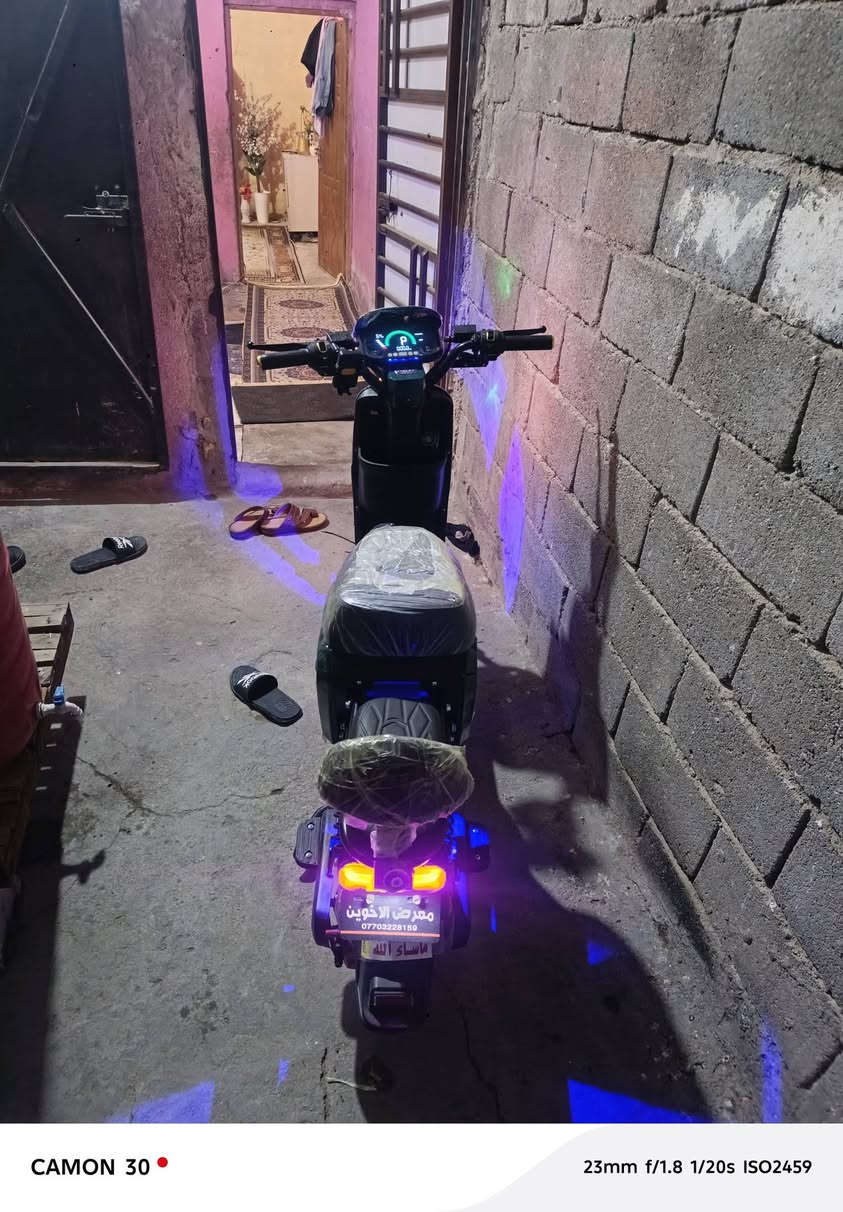 سلام عليكم دراجه شحن جديده بعدي ما مشحونة قبل سبوع جبتا من وكيل مكاني بصره حيانيه  
سعره 550 رقم تصال ***********
