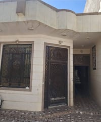 صلاح الدين شارع ١٥ • ١٣٥م • غرفتين