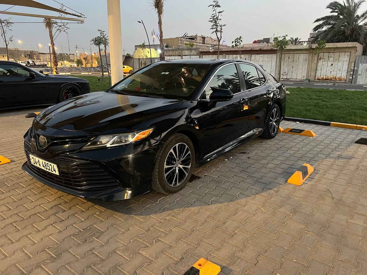 TOYOTA CAMRY 2018 LE

تويوتا كامري للبيع 
رقم بصرة  الدولي شرط التحويل والغرامة
السيارة امريكية طابة كلين وصار بيها ضرر قطعتين وبدلتهن 
والفحص مالها موجود 
السيارة صارلها عندي 4 سنوات بانزين العادي ما شايفتة 
ماشية 220
گير محرك كفاله 
تخم تاير جديد
باتري جديد 
صدر امامي خلفي نظيف 
كاربلاي 
كامرة خلفية 
حساسات امامية خلفية 
مانع تصادم 
رادار تحديد مسار 
كروز مثبت سرعه 

شحن وايرلس

سستم سماعات GBL 
اوتو هولد

4 جام اوتو 

شاشة تحكم تبريد والتدفئة

3 انظمة قايده 

انارة محيطية 

بك لايت LED

لايت زينون ذكي 

ويل كروم 

مكانها البصرة دور الضباط 

السعر 162 وبيها مجال للشراي 

للاستفسار خاص او على الرقم 

*********** البصرة, العراق

