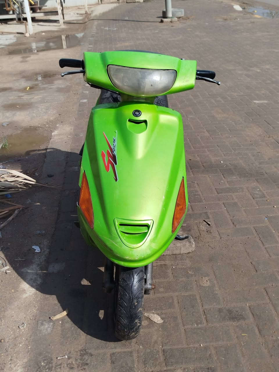 السلام عليكم دراجه للبيع دراجه نظيفة كهربائيات شغاله السعر 200 وبيها مجال مكان الديوانيه قضاء الشاميه ***********
