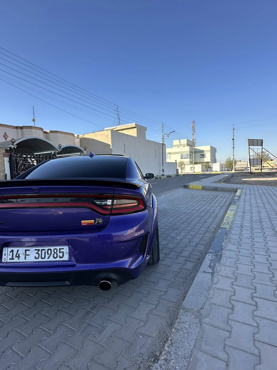 أللهم صلي على محمد وآل محمد
جارجر موديل 23
ماشيه 17 الف بعدي زيرو
وأيد بدي اصل مكينه 6.4
حادثه حرق بيه صبق خمس قطع
السياره فول مواصفات طخم تاير حداديه جديده كلش توه مسويله ادمه 
سعر السياره 225
الاستفسار ***********
اتصل وتدلل غير متواجد ع النت
