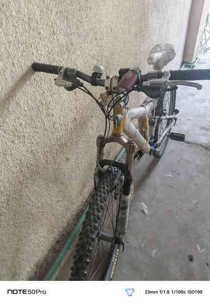 للبيع
لبيع باسكل ياباني جبلي  جديد غكرب هلفي لمامي 
من شركة بيجو 
سعر 190 وبي مجال 
مكاني بغداد حي العامل 

رقم  ***********
     ***********
