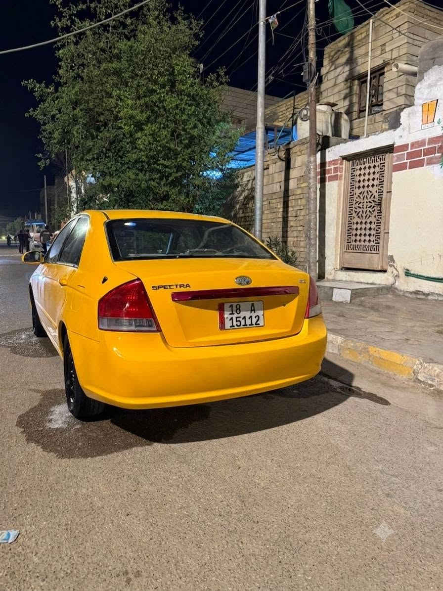 سلام عليكم سبكترا رقم بابل راعيها بكربلاء صبغه جديده حداديه توني مسويها تبريد ثلج ضربتها جاملغ الخلفي ضربه خفيفه والخشم من كدام كلش خفيفه ما بيه ضربه قويه سياره جاهزه من كلشي عوزها بس تواير مكينه كير خير من الله كهربائيات جاهزه بيه بس دكمه مال جامه عطلانه العنوان ناصريه مركز رقم/***********/سعر سياره 78 تفاصيل كله بل منشور غير هل حجي ابيعكم بلاش🫡

