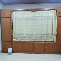 غراض مستعملة • خزائن • أثاث