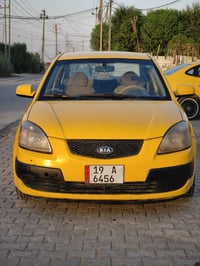 كيا ريو 2007 خليجي محرك 1600 گير عادي السيارة باسمي السعر 65  اتصال 07...