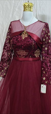 فساتين حفلات • حجز • توصيل لكل المحافظات