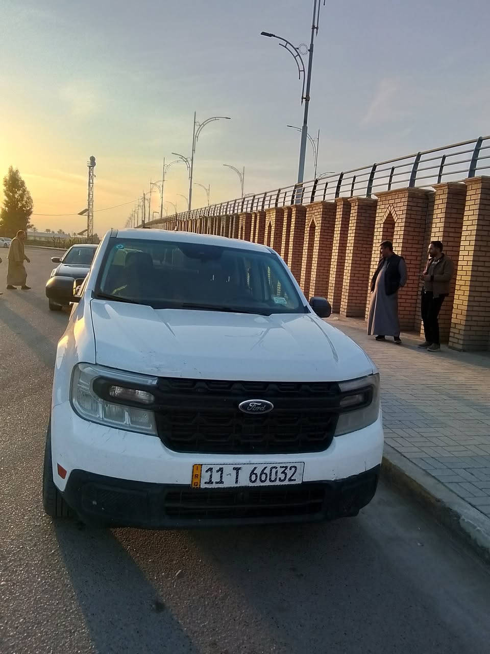 السلام عليكم
 فورد مافرك 23 محرك 2000 رقم بغداد
مكفوله عده هذا البارد بالبنيد لون ابيض السياره حلوه كلش 
المكان بغداد السعر المطلوب 175وبيه مجال قليل
 ***********
