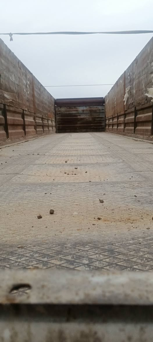 للبيع عربانة اربع دناكير اربعطش تركي تخم تاير طول 12 و30 أسعر دفتر وبيهة مجال للاستفسار الاتصال على الرقم ***********. ***********. 
مكان واسط صويره
