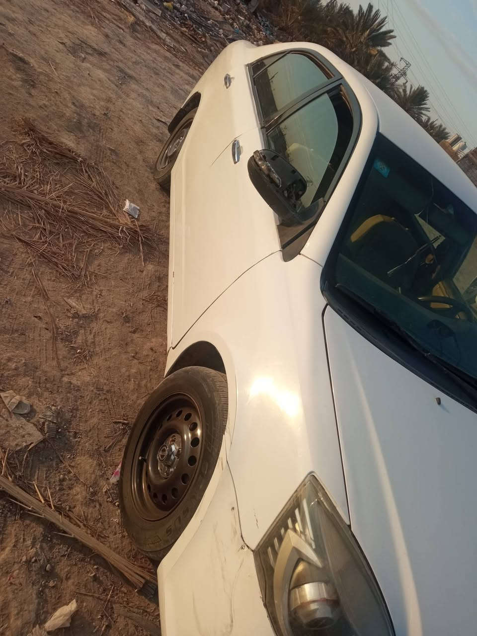 جلي موبل 12 محوره كورله مكينه وكير وحداديه وتبريد مكفولات رقم بصره سنويه 27 بسمي السعر48جماعت 45 لايخابر علمن مكلف بل نشر خابر صاحبهه انته وياه وات ساب ***********
