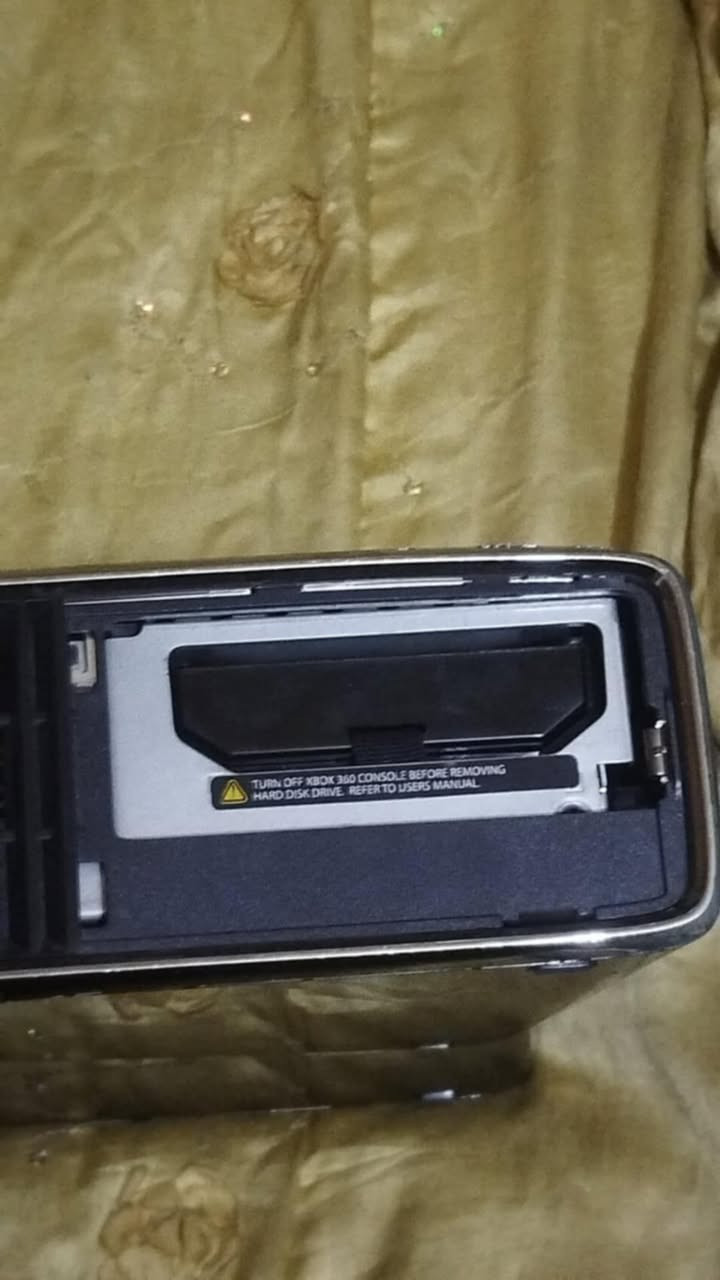 السلام عليكم ورحمة الله وبركاته 

إكس بوكس 360 للبيع 
الجهاز جديد مثلما تشوفون بالصور والفيديو
فوول نظافة لوك ستيكر لا مفتوح ولا داخل صيانه بي العاب مرتبة يعني جهاز كامل مكمل مو ناقصه شي ضمااان شهر 

جهاز مع كامل الملحقات وكلها موضحة بالصور 
متوفر توصيل لجميع المحافظات 
للحجز والإستفسار يرجى مراسلة الصفحة


**إذا كنت صاحب هذا الإعلان وتريد حذفه لأي سبب، رجاءا أرسل رسالة إلى الدعم الفني**