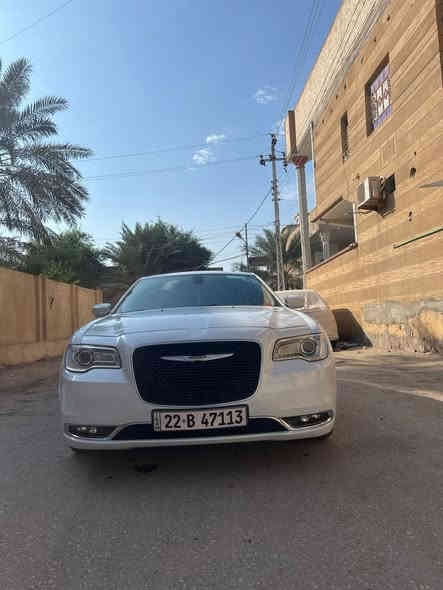 السلام عليكم من رخصه الدمنه اوباما موديل 16كفاله عامه بيها بارد أربعه صابع باجاملغ الخلفي وشبر باب الخلفي صفحه اليسر رقم اربيل بسم كردي ويل عشرين موزه تخم حدادة امامي وخلفي ستوني شاتها سياره جاهزة برغي مابيها نقص بيع بدون مراوس  ماشية 81 رقم صاحب السياره ***********
سعر السياره 252بيها مجال
سيارة خليجي عداد 260
