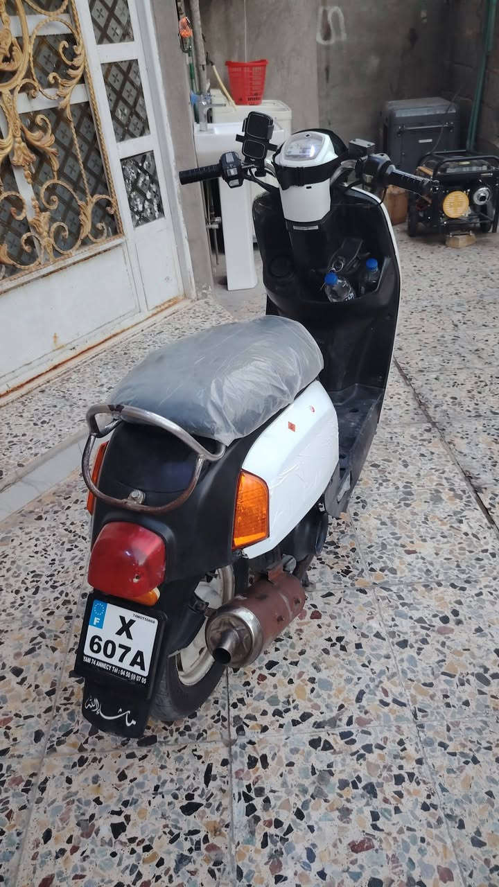 السلام عليكم دراجه بوليس مستعجل ع بيعه.  كل نقص مابيها. كفرات تجاريه فقط محرك ما مفتوح      نقصها كتف شحن   السعر. 450 وبيها مجال. مستعجل.
***********
السلام عليكم دراجه بوليس مستعجل ع بيعه.  كل نقص مابيها. كفرات تجاريه فقط محرك ما مفتوح      نقصها كتف شحن   السعر. 450 وبيها مجال. مستعجل.
