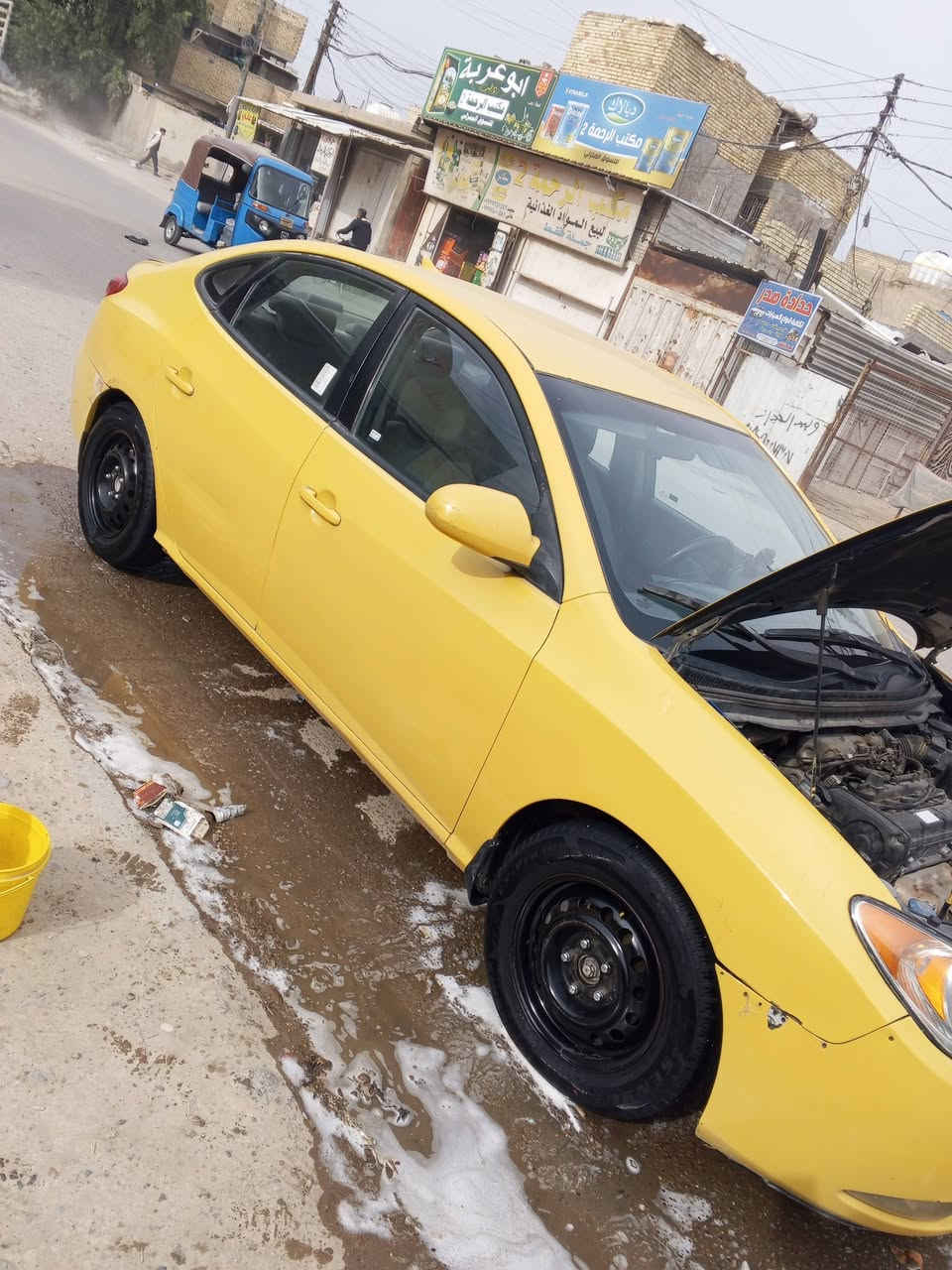 النترا 2009 امريكي
مكينة 2000 جديدة 
ضررها جاملغ وبنيد
تخم تاير جديد 
شاشة كامرة 
رقم انكليزي تحويل مباشر 
السعر 93 وبيها مجال 
***********
بغداد الكمالية
