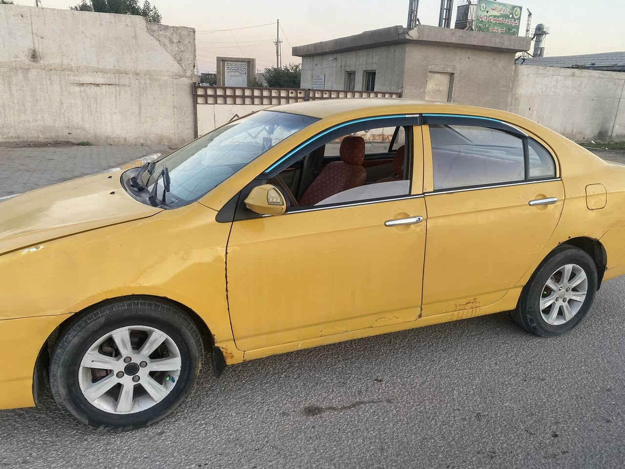 السلام عليكم ليفان 620 للبيع او مراوس حسب القناعه شرط التحويل مصفره هيئه. وغرامه /مكينه جيده حداديه جيده الكير بي نمرتين بدي بلادي يخبل
السعر(٢٨) 
مكاني بابل مركز الحله 
*********** 
‏***********
