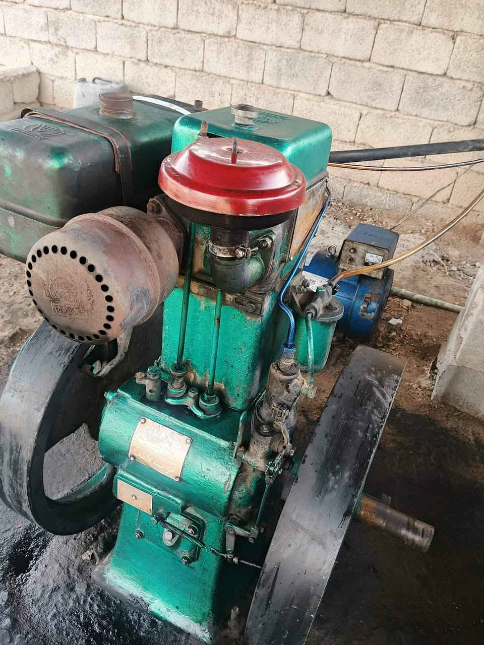 مولد لستر للبيع الاستفسار تصال برقم ***********
