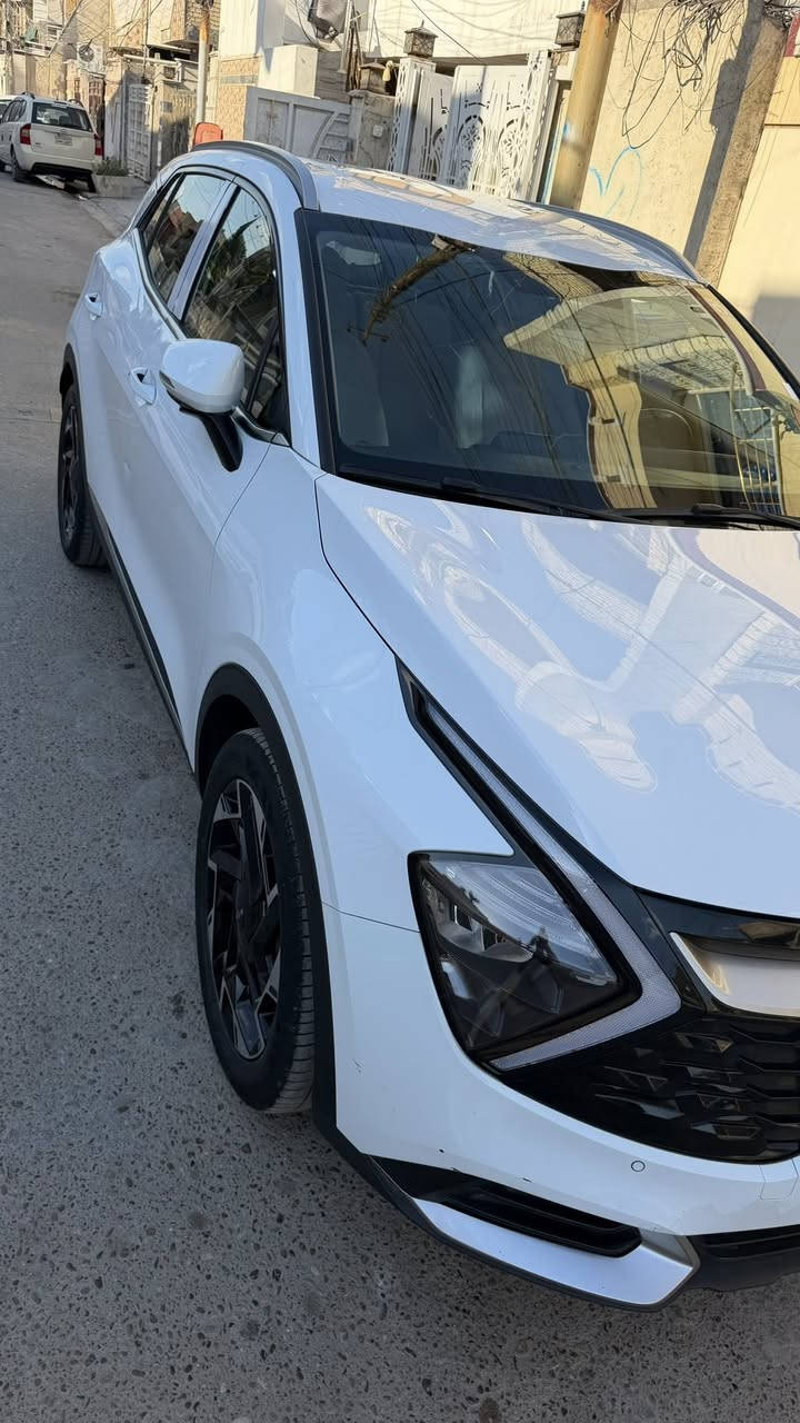 السلام عليكم سيارة مذكور #السعر وكل تفاصيل  

سبورتج 2024 الدولية سياره نص فول ماشية 33 الف كيلو بعدهي بضمان رقم السيارة مميز اربع مراتب بغداد بيها رصعات  ثنين موضحات بالصور صيانة السيارة كلها بالوكالة السعر مع الرقم 242 مكان السيارة بغداد الزعفرانية ***********
